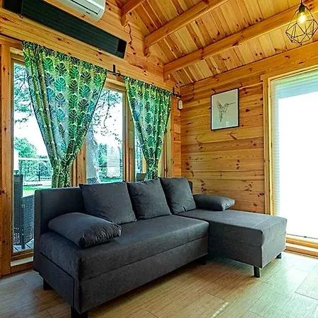Lesna Osada Przy Suntago Park Hotel Radziejowice